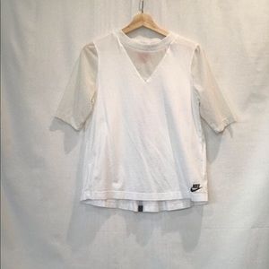Nike Sportswear top